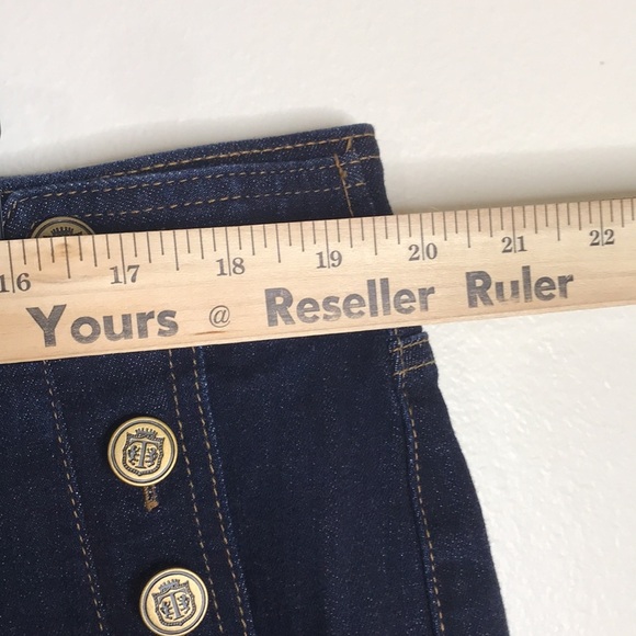 Talbots dark wash denim Capri jeans with button details along sides size 18 WP - Picture 5 of 11